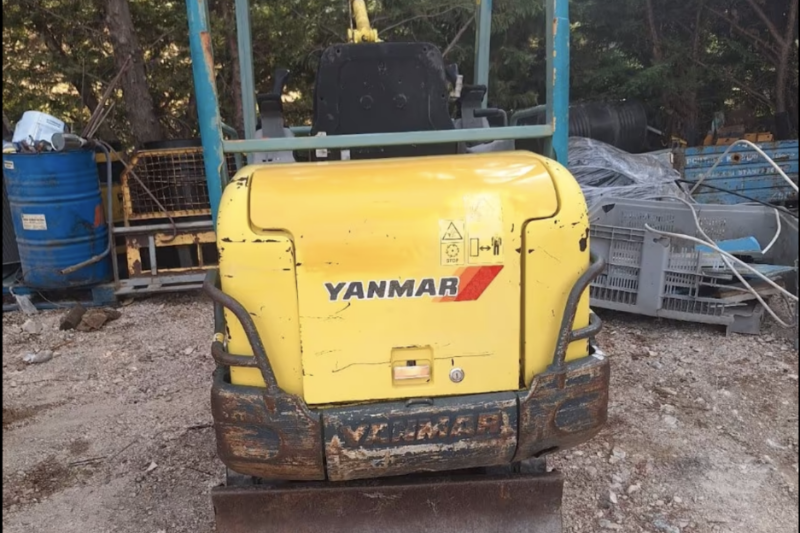 OmecoHub - Immagine YANMAR B15